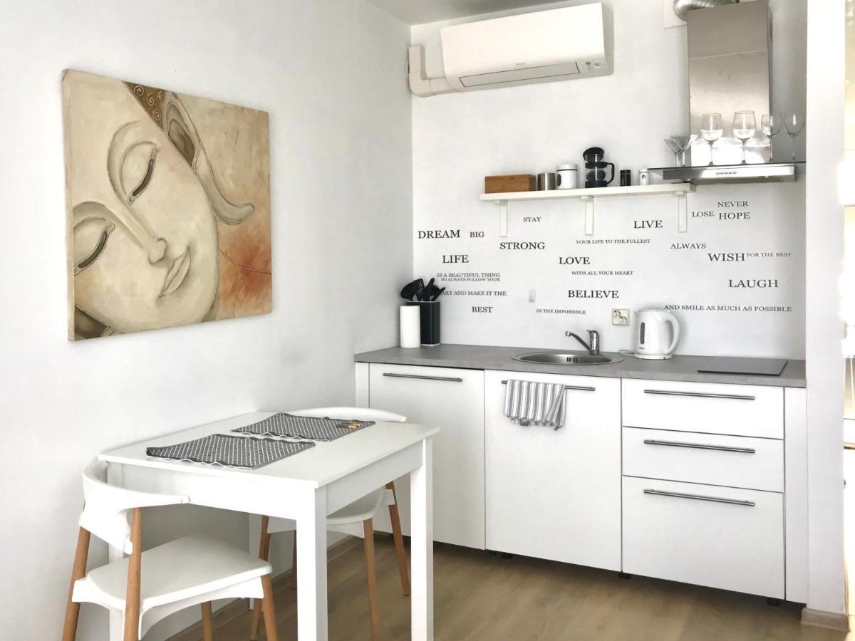 City Centre Studio In Design Quarter Close To Old Town & Harbor Daire Tallinn Dış mekan fotoğraf
